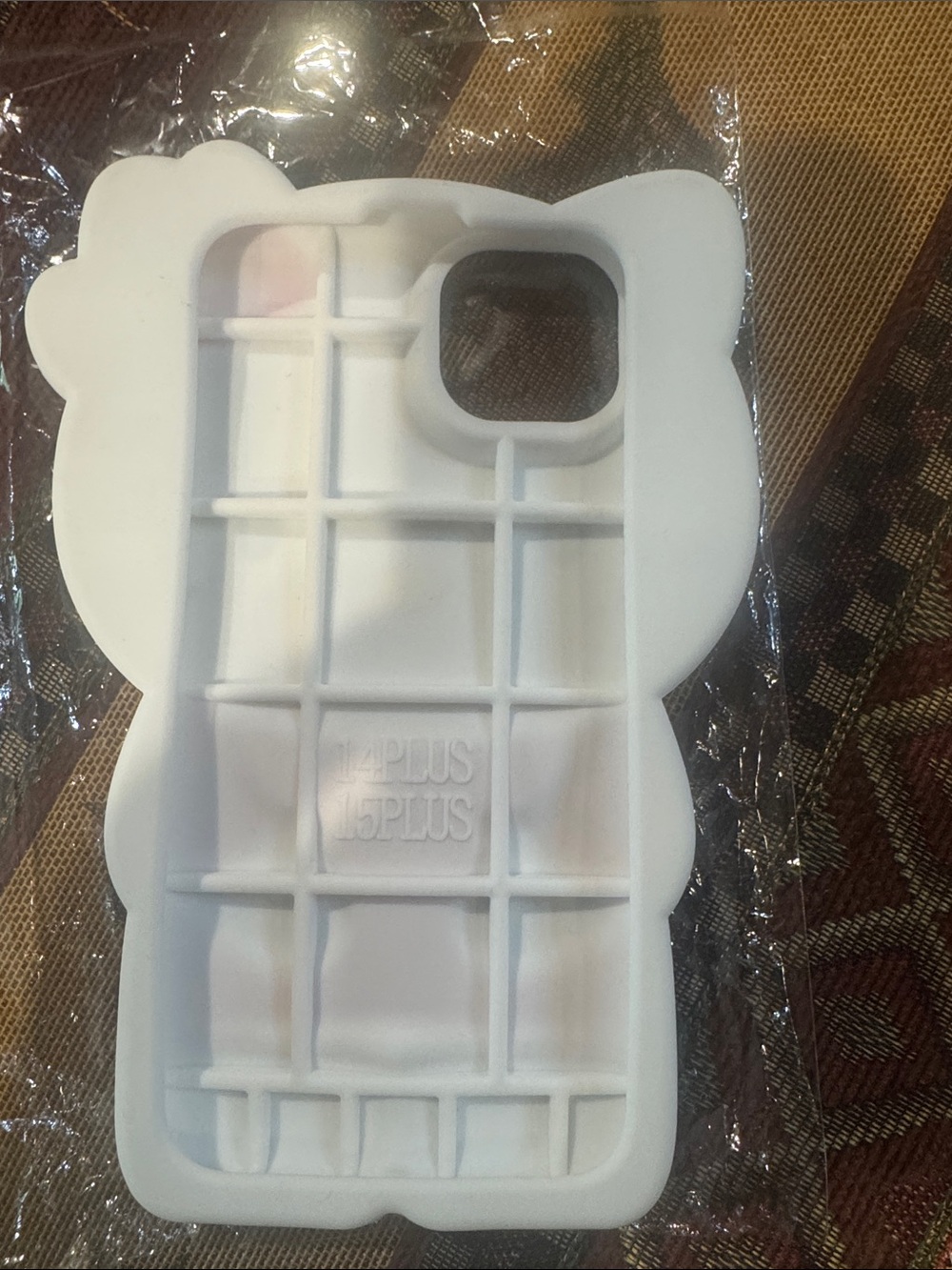 Hello Kitty Pink and White Silicone Phone Case for iPhone 14 or 15 Plus - Picture 3 of 4